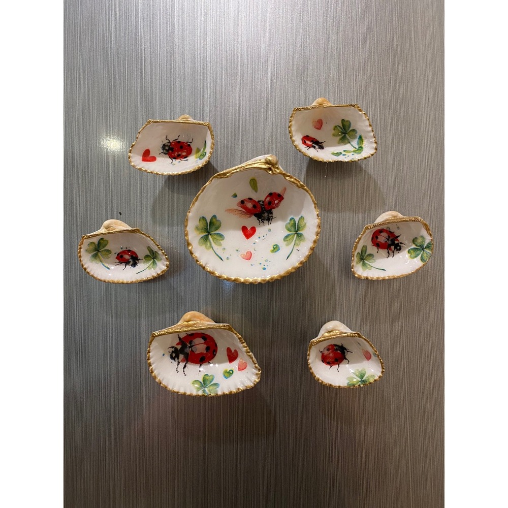 Seashell Magnets 7pc Set Ladybug Clover‎ Hearts Gold Gilded Rim